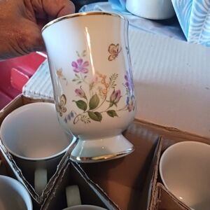 Vtg Royal Domino In Original Box Floral Gold-Trimmed Mug 6 Pc Set